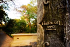 Entrance, Cinnamon Lodge Habarana